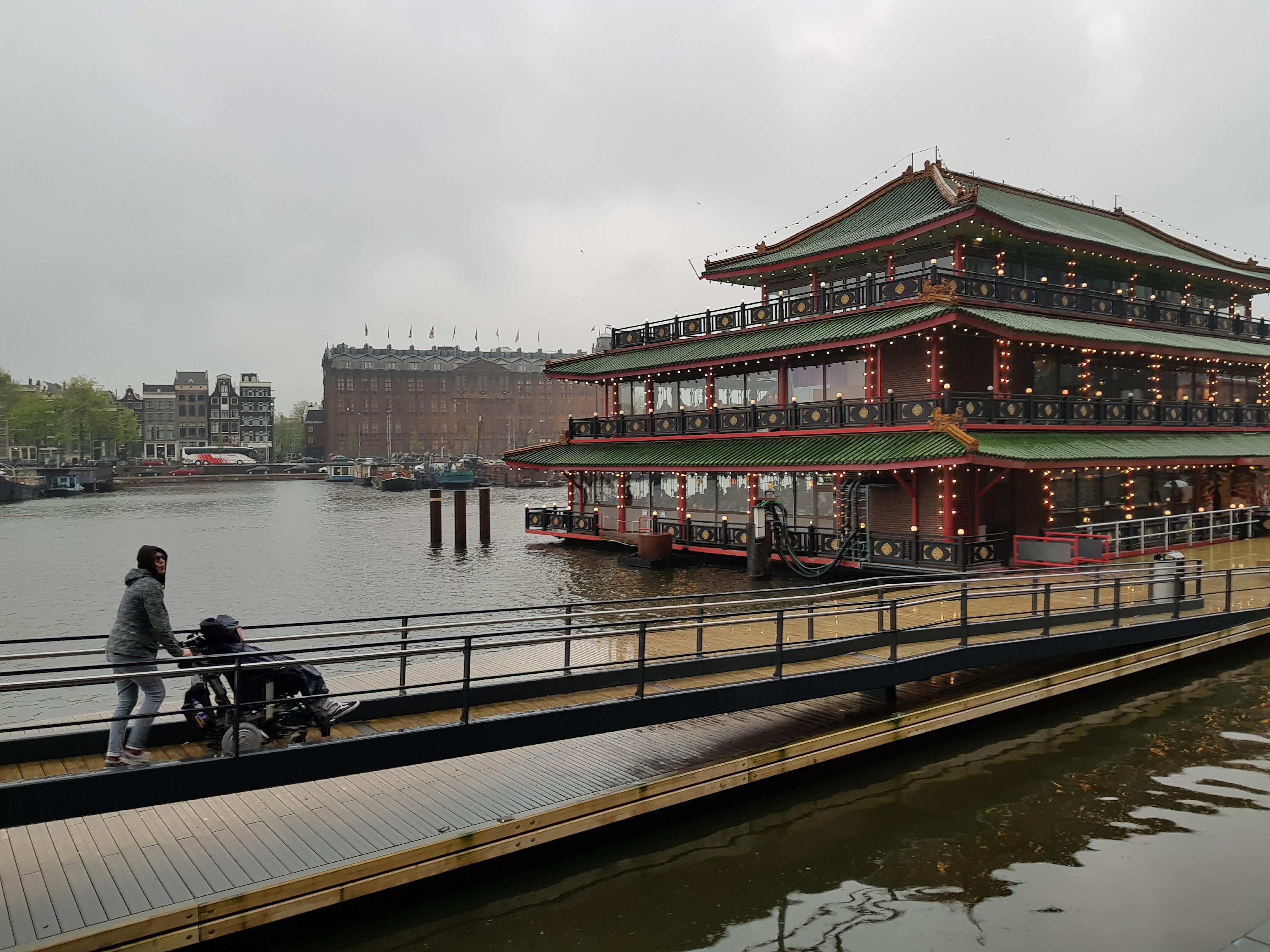 31531800_1718218784890843_7856442813083287552_n