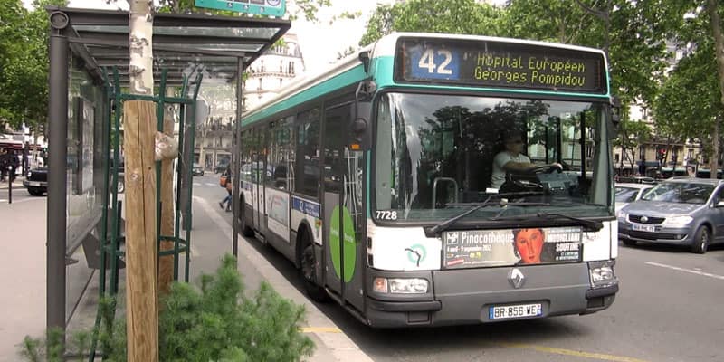 Paris Bus Driver Kicks Arse For Wheelchair User